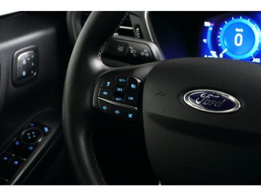 Ford Kuga 2.5 PHEV Vignale | Pano-dak | Wegklap Trekhaak | Camera V+A | Adapt. Cruise | Standkachel | Full ... ActivLease financial lease