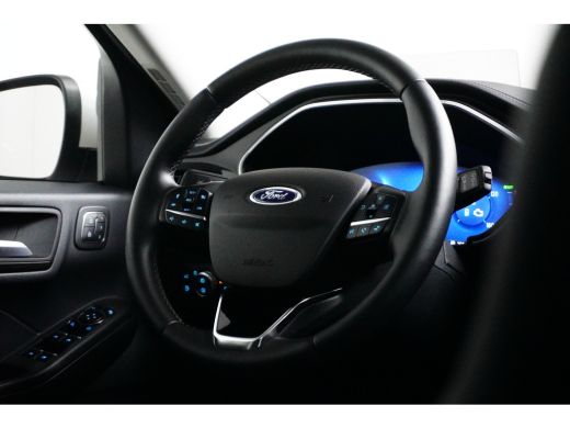 Ford Kuga 2.5 PHEV Vignale | Pano-dak | Wegklap Trekhaak | Camera V+A | Adapt. Cruise | Standkachel | Full ... ActivLease financial lease