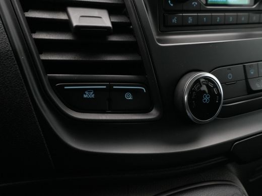 Ford Transit 310 2.0 TDCI L2H1 DC Pick Up Ambiente Airco Bluetooth Trekhaak ActivLease financial lease