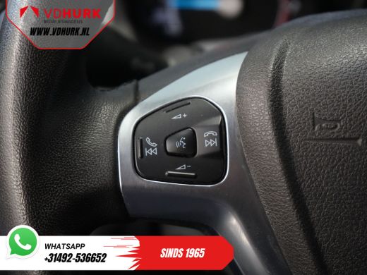 Ford Transit Courier 1.0 EcoBoost BENZINE BPM VRIJ! Dealer Onderhouden/ NL Auto/ Carplay/ Climate/ Cruise/ Stoelverw./... ActivLease financial lease