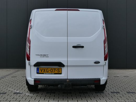 Ford Transit Custom 300 2.0 TDCI L2H1 Trend | Trekhaak | Camera | 3-Zits | CarPlay/Android Auto | Stoelverwarming | V... ActivLease financial lease