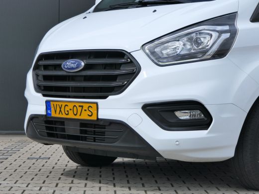 Ford Transit Custom 300 2.0 TDCI L2H1 Trend | Trekhaak | Camera | 3-Zits | CarPlay/Android Auto | Stoelverwarming | V... ActivLease financial lease