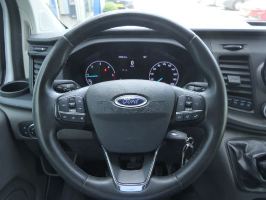 Ford Transit Custom 300 2.0 TDCI L2H1 Trend | Trekhaak | Camera | 3-Zits | CarPlay/Android Auto | Stoelverwarming | V... ActivLease financial lease