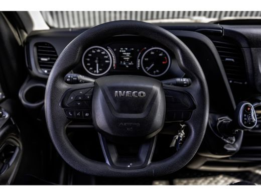 Iveco Daily **35S16V | L4H2 | Automaat | 157 PK | 3.5T Trekgewicht | Climate | Cruise | Euro 6** ActivLease financial lease