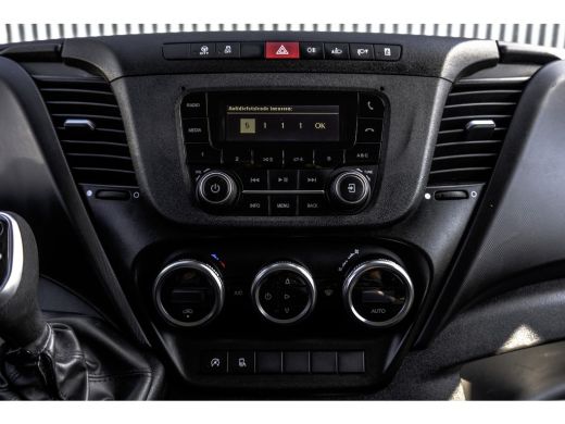 Iveco Daily **35S16V | L4H2 | Automaat | 157 PK | 3.5T Trekgewicht | Climate | Cruise | Euro 6** ActivLease financial lease