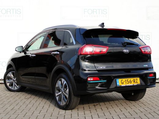 Kia e-Niro ExecutiveLine 64 kWh NL AUTO | SOH 100% | LEDER | ActivLease financial lease