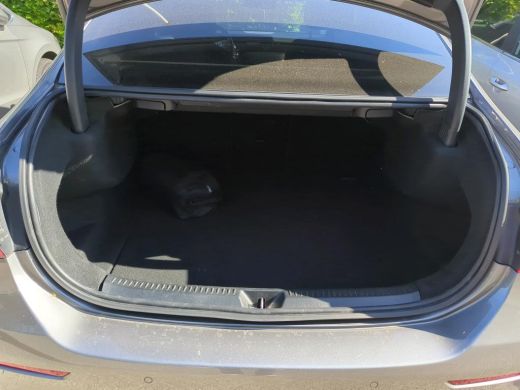 Mercedes A-Klasse 200 Business Solution AMG NL-AUTO | PANO | AMG PAKKET ActivLease financial lease