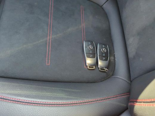 Mercedes A-Klasse 200 Business Solution AMG NL-AUTO | PANO | AMG PAKKET ActivLease financial lease
