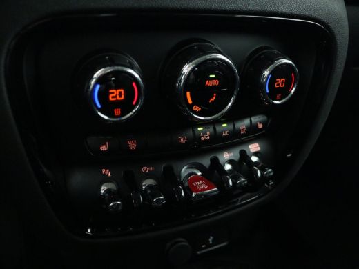 Mini Clubman 1.5 One | Stoelverwarming | LED | Cruise Control | Navigatie ActivLease financial lease