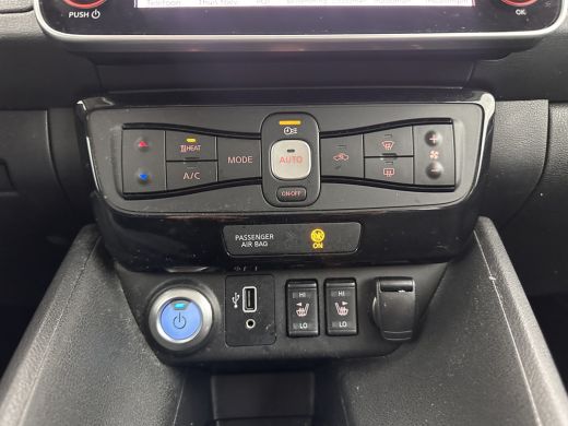 Nissan Leaf Tekna 40 kWh (INCL-BTW) Aut. *LEATHER-FABRIC | FULL-LED | BOSE-SURROUND | ADAPTIVE-CRUISE | TOP-V... ActivLease financial lease
