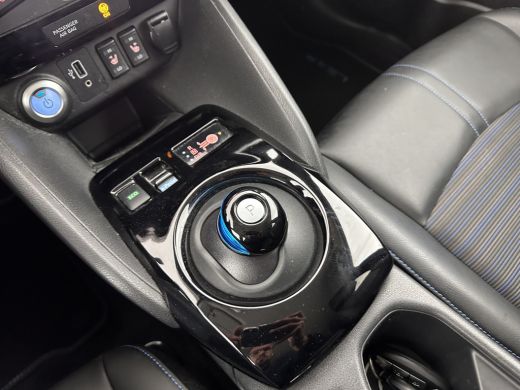 Nissan Leaf Tekna 40 kWh (INCL-BTW) Aut. *LEATHER-FABRIC | FULL-LED | BOSE-SURROUND | ADAPTIVE-CRUISE | TOP-V... ActivLease financial lease