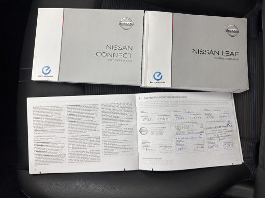 Nissan Leaf Tekna 40 kWh (INCL-BTW) Aut. *LEATHER-FABRIC | FULL-LED | BOSE-SURROUND | ADAPTIVE-CRUISE | TOP-V... ActivLease financial lease