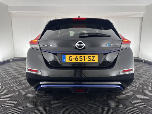 Nissan Leaf Tekna 40 kWh (INCL-BTW) Aut. *LEATHER-FABRIC | FULL-LED | BOSE-SURROUND | ADAPTIVE-CRUISE | TOP-V... ActivLease financial lease