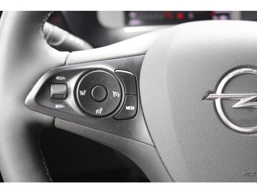 Opel Corsa 1.2 Elegance / Navigatie via Carplay / Parkeersensoren / Bluetooth / Climate Control / LED / Crui... ActivLease financial lease
