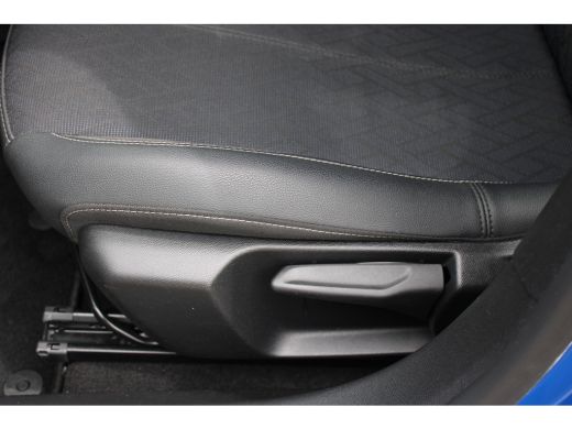 Opel Corsa 1.2 Elegance / Navigatie via Carplay / Parkeersensoren / Bluetooth / Climate Control / LED / Crui... ActivLease financial lease