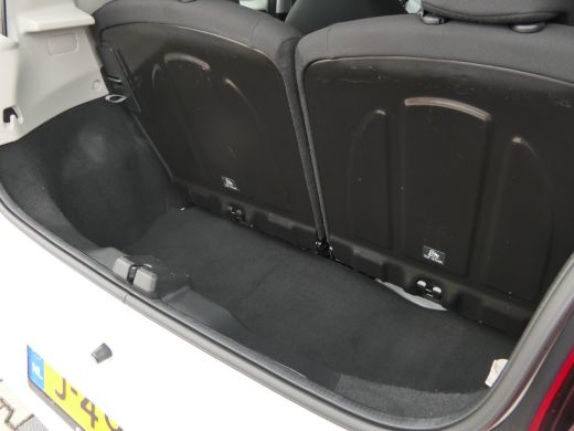 Peugeot 108 1.0 e-VTi Active | Airco | Bluetooth | DAB | 5-Deurs ActivLease financial lease