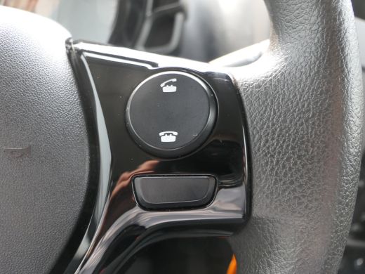Peugeot 108 1.0 e-VTi Active | Airco | Bluetooth | DAB | 5-Deurs ActivLease financial lease