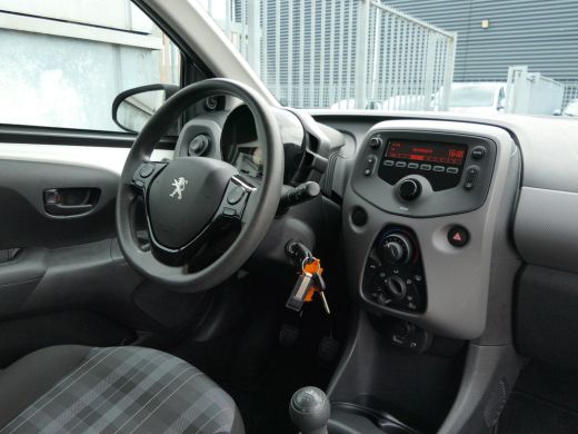 Peugeot 108 1.0 e-VTi Active | Airco | Bluetooth | DAB | 5-Deurs ActivLease financial lease
