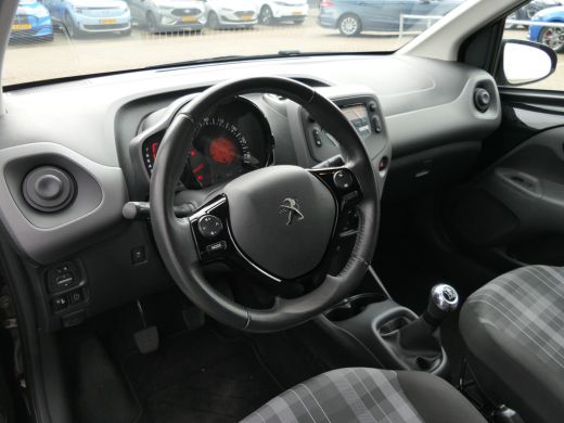 Peugeot 108 1.0 e-VTi Active | Airco | Bluetooth | Elektrisch Pakket | Mistlampen | LED Dagrijverlichting | 5... ActivLease financial lease