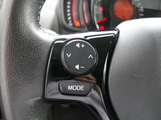 Peugeot 108 1.0 e-VTi Active | Airco | Bluetooth | Elektrisch Pakket | Mistlampen | LED Dagrijverlichting | 5... ActivLease financial lease