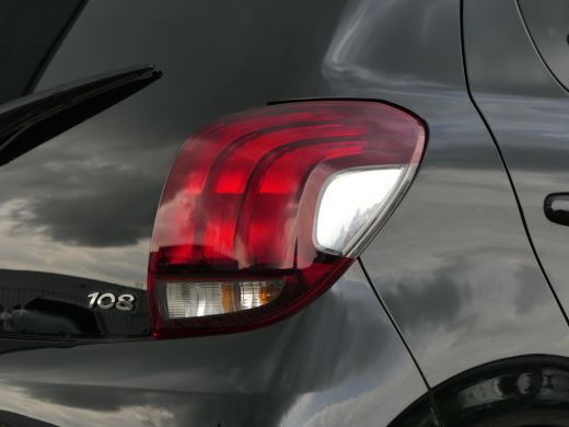 Peugeot 108 1.0 e-VTi Active | Airco | Bluetooth | Elektrisch Pakket | Mistlampen | LED Dagrijverlichting | 5... ActivLease financial lease