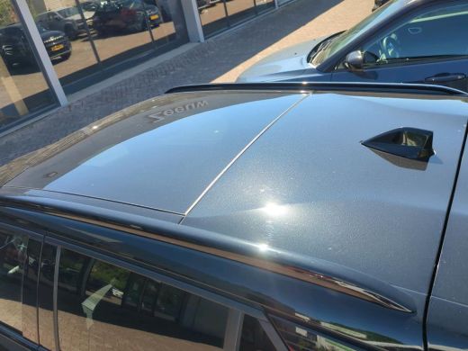 Peugeot 2008 1.2 PureTech 130 GT | Automaat | Navigatie | Camera | Panorama/schuifdak | 18 Inch | Adaptieve cr... ActivLease financial lease