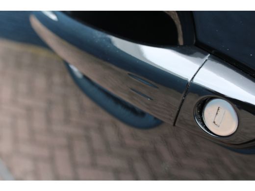 Peugeot 2008 1.2 PureTech 130 GT | Automaat | Navigatie | Camera | Panorama/schuifdak | 18 Inch | Adaptieve cr... ActivLease financial lease