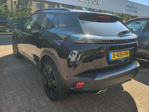 Peugeot 2008 1.2 PureTech 130 GT | Automaat | Navigatie | Camera | Panorama/schuifdak | 18 Inch | Adaptieve cr... ActivLease financial lease