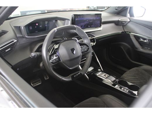 Peugeot 2008 1.2 Turbo 130-PK EAT8 AUTOMAAT GT | CAMERA V+A | STOELVERWARMING | ADAPTIVE CRUISE | CARPLAY | AL... ActivLease financial lease