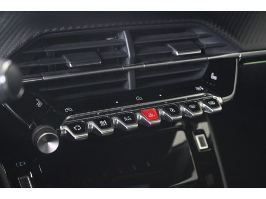 Peugeot 2008 1.2 Turbo 130-PK EAT8 AUTOMAAT GT | CAMERA V+A | STOELVERWARMING | ADAPTIVE CRUISE | CARPLAY | AL... ActivLease financial lease