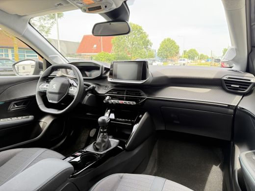 Peugeot 208 1.2 PureTech 100 Allure App Connect | Fabrieksgarantie ActivLease financial lease