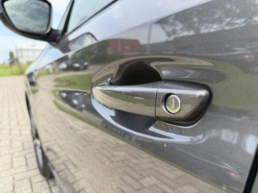 Peugeot 208 1.2 PureTech 100 Allure App Connect | Fabrieksgarantie ActivLease financial lease