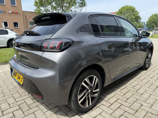 Peugeot 208 1.2 PureTech 100 Allure App Connect | Fabrieksgarantie ActivLease financial lease
