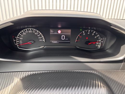 Peugeot 208 1.2 PureTech Active Pack | 100PK | Navigatie | Apple Carplay / Android Auto | 16" Licht Metaal | ... ActivLease financial lease