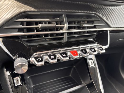 Peugeot 208 1.2 PureTech Active Pack | 100PK | Navigatie | Apple Carplay / Android Auto | 16" Licht Metaal | ... ActivLease financial lease