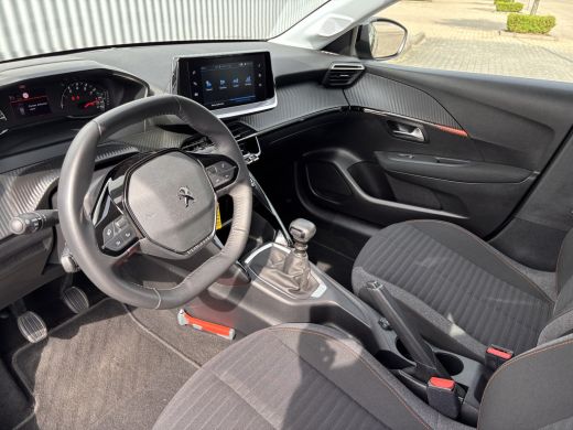 Peugeot 208 1.2 PureTech Active Pack | 100PK | Navigatie | Apple Carplay / Android Auto | 16" Licht Metaal | ... ActivLease financial lease