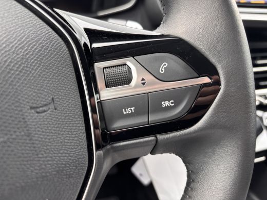 Peugeot 208 Hybrid 100PK e-DCS6 Allure | Camera | Navigatie | Stoelverwarming | Draadloze Apple Carplay / And... ActivLease financial lease