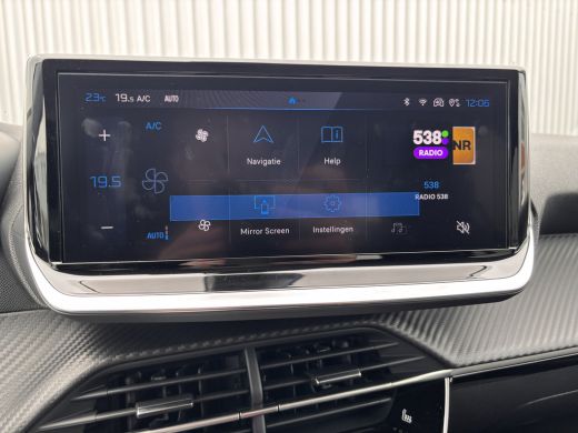 Peugeot 208 Hybrid 100PK e-DCS6 Allure | Camera | Navigatie | Stoelverwarming | Draadloze Apple Carplay / And... ActivLease financial lease
