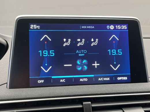 Peugeot 3008 1.2 PureTech Active Pack Parkeersensoren Achter | Camera | 17" Lichtmetaal | Cruise | Carplay | A... ActivLease financial lease