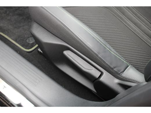 Peugeot 408 1.2 PureTech GT 130 EAT8 | Automaat | Navigatie | Camera | Full LED | Apple Carplay | ActivLease financial lease