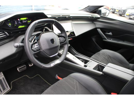 Peugeot 408 1.2 PureTech GT 130 EAT8 | Automaat | Navigatie | Camera | Full LED | Apple Carplay | ActivLease financial lease
