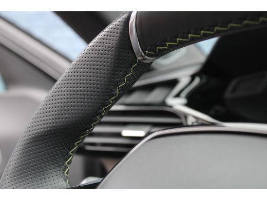 Peugeot 408 1.2 PureTech GT 130 EAT8 | Automaat | Navigatie | Camera | Full LED | Apple Carplay | ActivLease financial lease