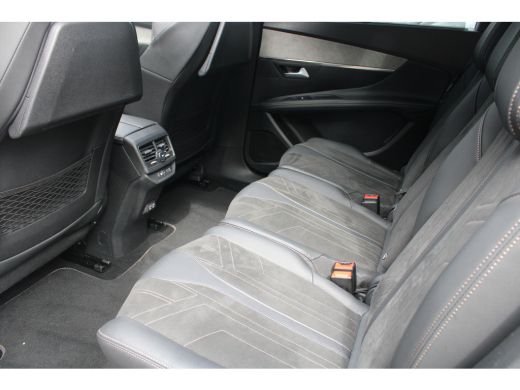 Peugeot 5008 1.2 Hybrid GT | Automaat | Navigatie | Panorama/schuifdak | Black Pack | Massage | Trekhaak | ActivLease financial lease