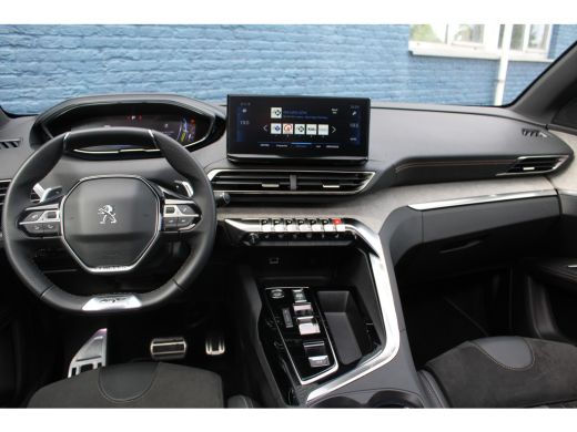 Peugeot 5008 1.2 Hybrid GT | Automaat | Navigatie | Panorama/schuifdak | Black Pack | Massage | Trekhaak | ActivLease financial lease