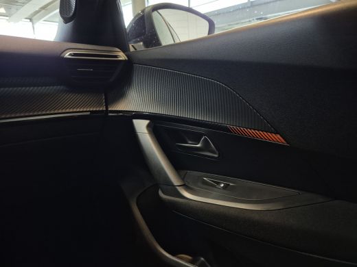 Peugeot e-2008 EV Active Pack 50 kWh | Airco (automatisch) | Apple Carplay/Android Auto|telefoonintegratie premi... ActivLease financial lease