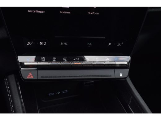 Renault Austral 1.3 mild hybrid 160pk | Apple CarPlay | Half Leer | Virtual | Camera ActivLease financial lease