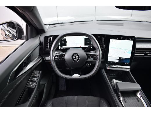 Renault Austral 1.3 mild hybrid 160pk | Apple CarPlay | Half Leer | Virtual | Camera ActivLease financial lease