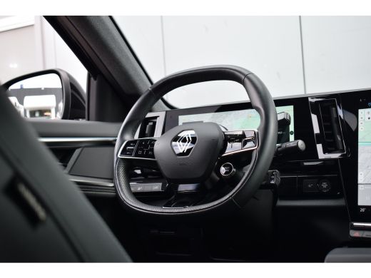 Renault Austral 1.3 mild hybrid 160pk | Apple CarPlay | Half Leer | Virtual | Camera ActivLease financial lease