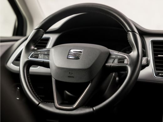 Seat León ST 1.5 TSI Sport 150Pk Automaat (NAVIGATIE, CLIMATE, CAMERA, KEYLESS, SPORTSTOELEN, TREKHAAK, PARKEE... ActivLease financial lease