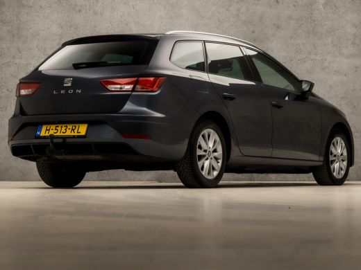 Seat León ST 1.5 TSI Sport 150Pk Automaat (NAVIGATIE, CLIMATE, CAMERA, KEYLESS, SPORTSTOELEN, TREKHAAK, PARKEE... ActivLease financial lease
